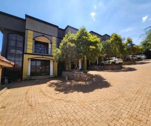 3 bedroom Bungalow Apartment for rent Kyanja kisasi road Kisaasi Kampala Central