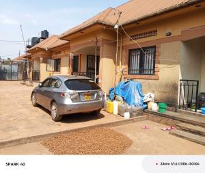 2 bedroom Apartment Block Apartment for sale Bweyogerere kiwanga  Kira Wakiso Central
