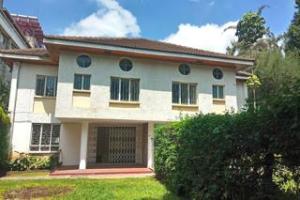 Office Building Commercial Properties for rent Kilimani Nairobi