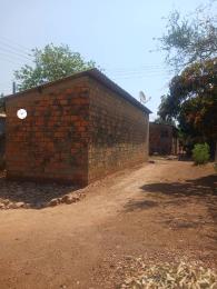 1 bedroom mini flat  Houses for sale Nkulumane Sekusile , Bulawayo  Nkulumane Bulawayo High-Density Bulawayo