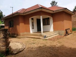 3 bedroom Bungalow Apartment for sale Namugongo road  Wakiso Central