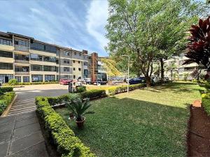 4 bedroom Flat&Apartment for sale Westlands Nairobi