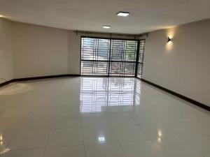 4 bedroom Flat&Apartment for rent Parklands Nairobi