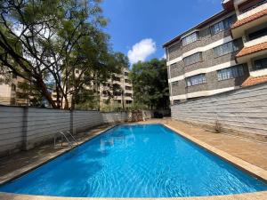 4 bedroom Flat&Apartment for sale Hatheru road Lavington Nairobi