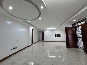 4 bedroom Flat&Apartment for rent Riverside Nairobi
