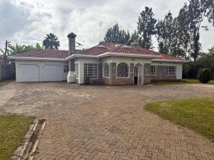 4 bedroom Bungalow Houses for rent Karen Nairobi