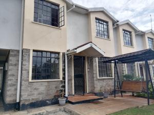 4 bedroom Rooms Flat&Apartment for sale Kings drive Syokimau Athi RIver Machakos