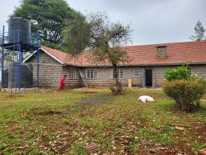 4 bedroom Bungalow Houses for rent Karen Karen Nairobi