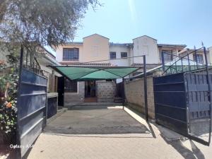 4 bedroom Houses for sale South C Nairobi