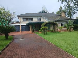 4 bedroom Houses for rent Runda Nairobi