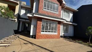4 bedroom Houses for rent Membley Ruiru