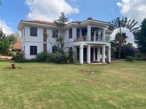 4 bedroom Houses for sale Runda Nairobi