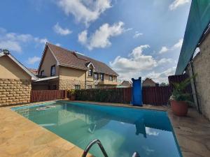 4 bedroom Houses for sale Ngong Rd Nairobi