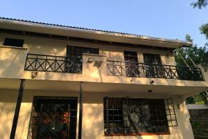 4 bedroom Townhouse for sale kisumu Central Kisumu