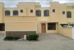 4 bedroom Townhouses Houses for sale Athi River Rd,  Industrial Area Mathare Nairobi