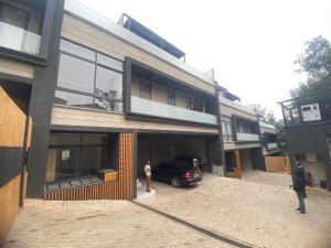 5 bedroom Townhouse for sale Westlands Nairobi