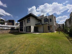 4 bedroom Townhouse for sale Loresho Nairobi