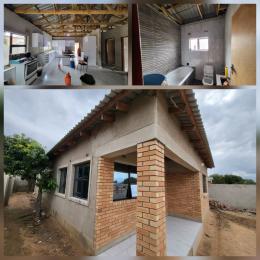 4 bedroom Houses for sale Lobengula West Magwegwe Bulawayo High-Density Bulawayo