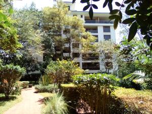 4 bedroom Flat&Apartment for rent Riverside Drive, Riverside Nairobi