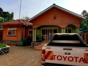2 bedroom Bungalow Apartment for sale Namugongo road  Kampala Central Kampala Central
