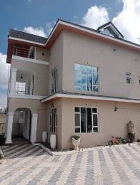 4 bedroom Bungalow Houses for rent Carnivore area Langata Nairobi