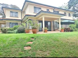 4 bedroom Townhouses Houses for rent Near Katrina police station  Redhill Nairobi