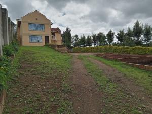 5 bedroom Townhouse for sale Rimpa area Ongata Rongai Kajiado