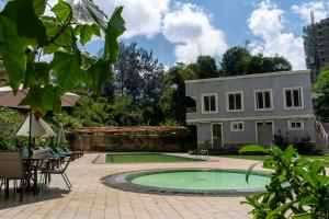 5 bedroom Flat&Apartment for rent Lavington Nairobi