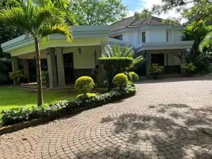 5 bedroom Houses for rent Westlands Nairobi