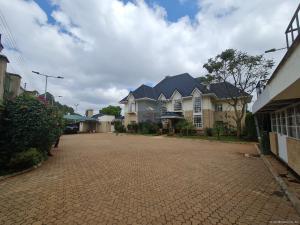 3 bedroom Houses for sale Kitisuru Nairobi