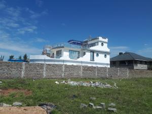 5 bedroom Townhouses Houses for sale Wananchi road Athi RIver Machakos