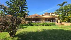 5 bedroom Houses for rent Runda Nairobi