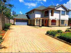 5 bedroom Flat&Apartment for sale Kisaju Kitengela