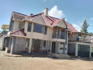 5 bedroom Houses for rent Runda Nairobi