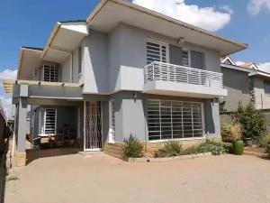 5 bedroom Houses for rent Syokimau Nairobi