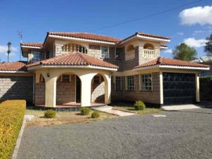 5 bedroom Flat&Apartment for sale Kisaju Kitengela