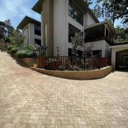 5 bedroom Townhouse for rent Lavington Nairobi