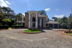 5 bedroom Townhouse for rent Karen Nairobi