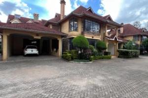 Townhouses Houses for sale Lavington Nairobi
