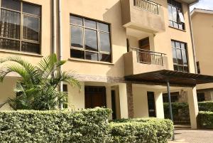 5 bedroom Townhouse for rent Lavington Nairobi