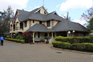 5 bedroom Townhouse for rent Kileleshwa Nairobi