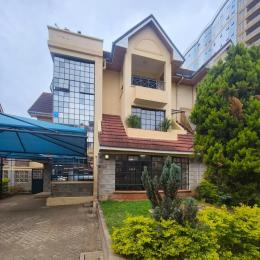 5 bedroom Townhouse for rent Lavington Nairobi
