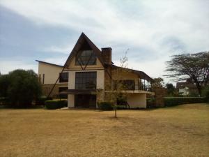 5 bedroom Townhouses Houses for sale Karen Karen Nairobi