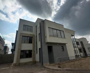 5 bedroom Townhouse for rent Lavington Nairobi