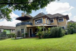 5 bedroom Townhouse for sale Runda Nairobi