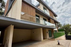 5 bedroom Townhouse for sale Lavington Nairobi