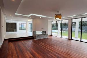 5 bedroom Townhouse for rent Karen Nairobi