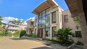 5 bedroom Townhouse for rent Lower Kabete Nairobi