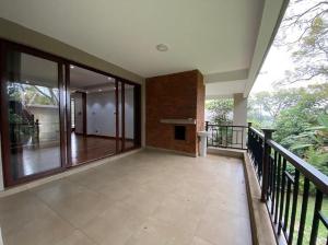 5 bedroom Flat&Apartment for sale Lavington Nairobi