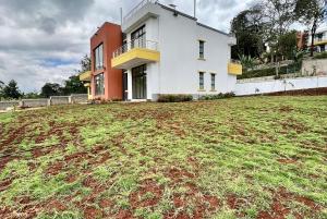 5 bedroom Houses for sale Kerarapon Nairobi